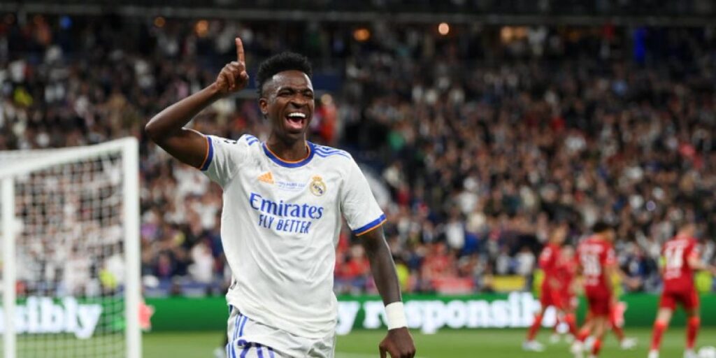 Реал Мадрид срази Валенсия с два бързи гола след почивката