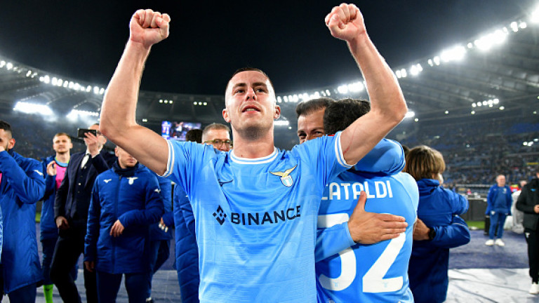 Звезда на Черна гора: Ще сме доволни само на победа срещу България width=