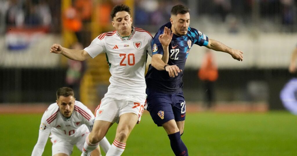 Уелс се добра до точка срещу Хърватия с гол в добавеното време