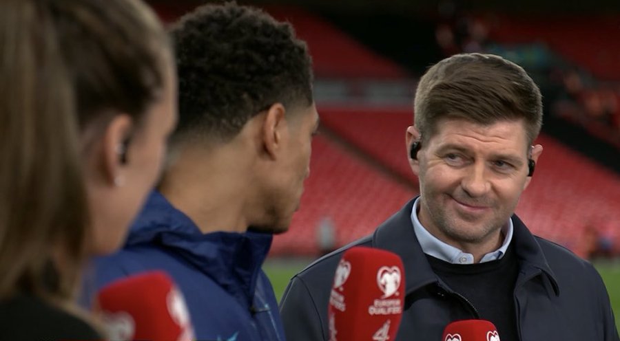 Белингам към Джерард: “Възхищавал съм се от теб и играта ти”