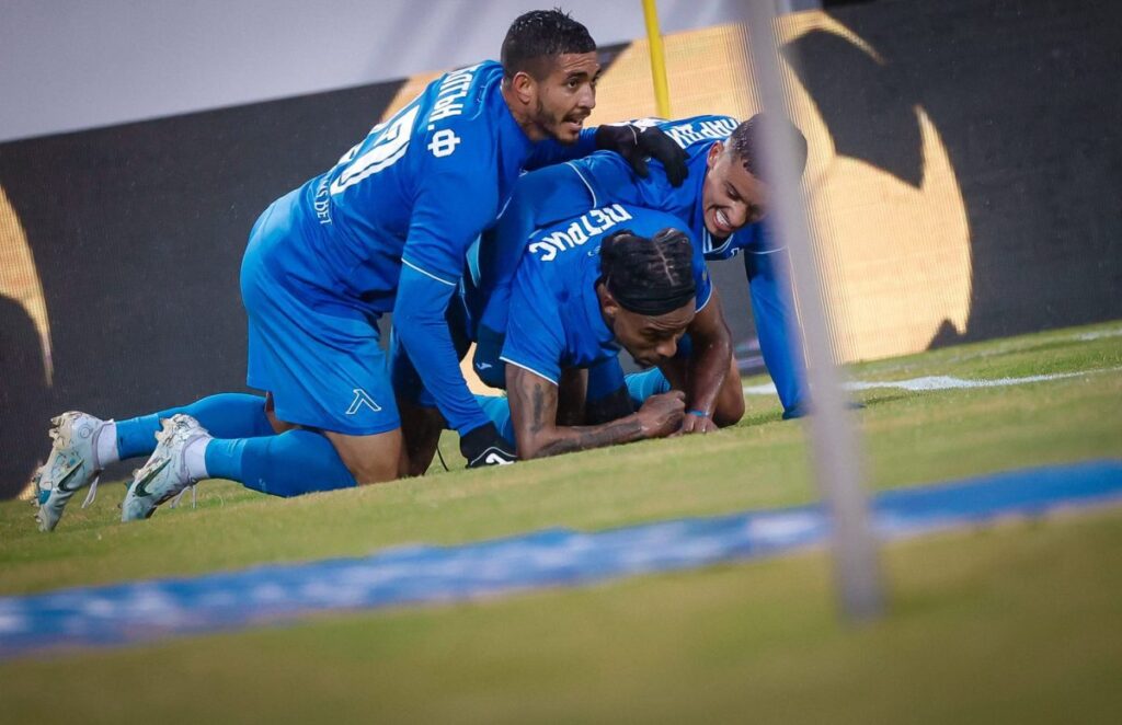 Николай Костов определи състава на Левски за Шкупи, има изненади