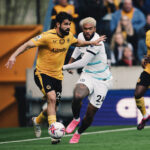 Опитни футболисти напускат редиците на Уулвс