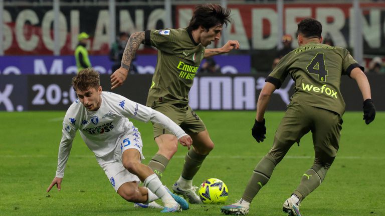 Милан тотално надигра Емполи, но не стигна до победата width=