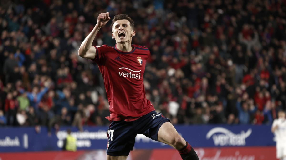 Осасуна изненада Атлетик Билбао и влезе в топ 7 на Испания width=