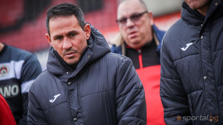 Ето кой най-вероятно ще бъде новият треньор на Локомотив София