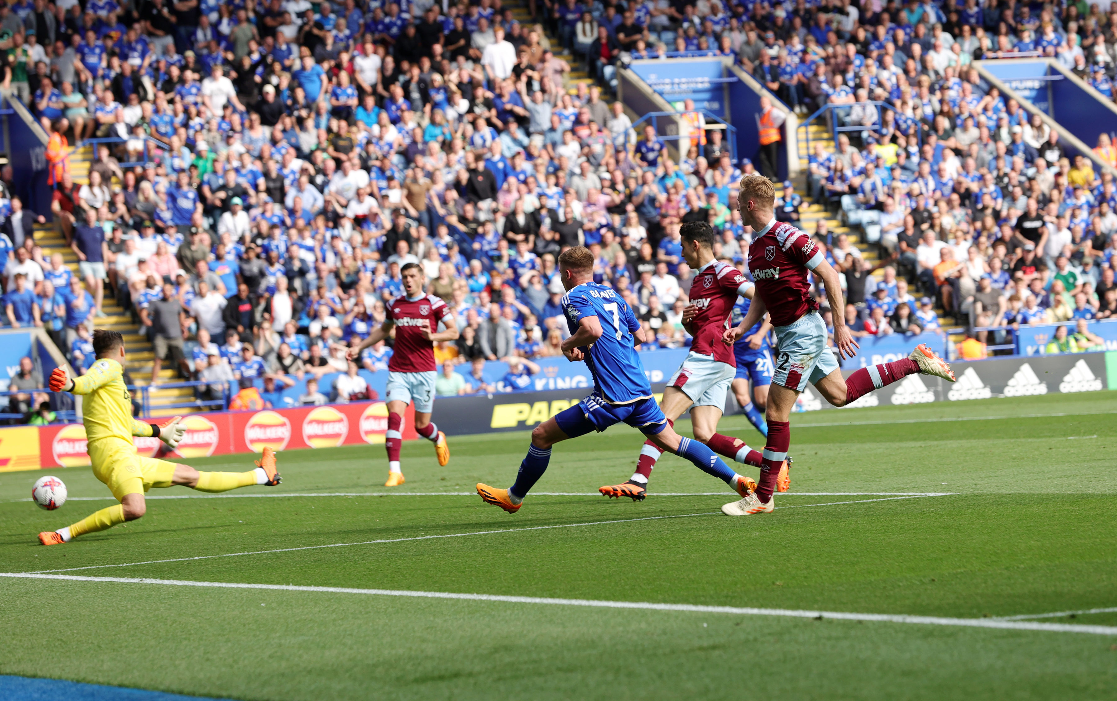 Станаха ясни последните два отбора, които изпадат от Висшата лига