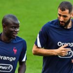 Карим Бензема приветства Канте в Саудитска Арабия