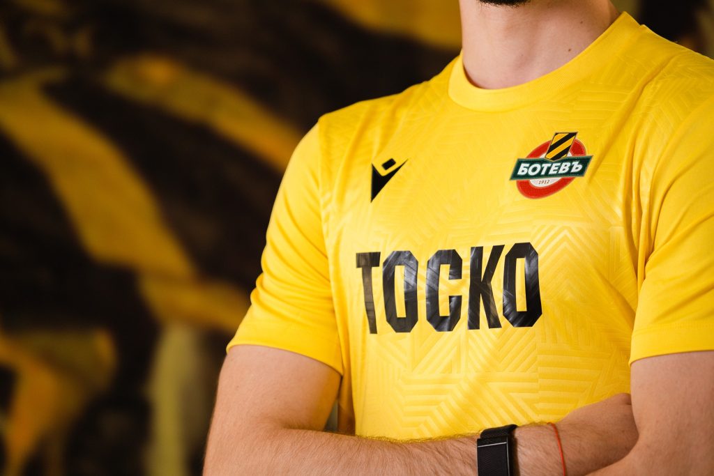 “Канарчетата” показаха екипа за контролата с Арис