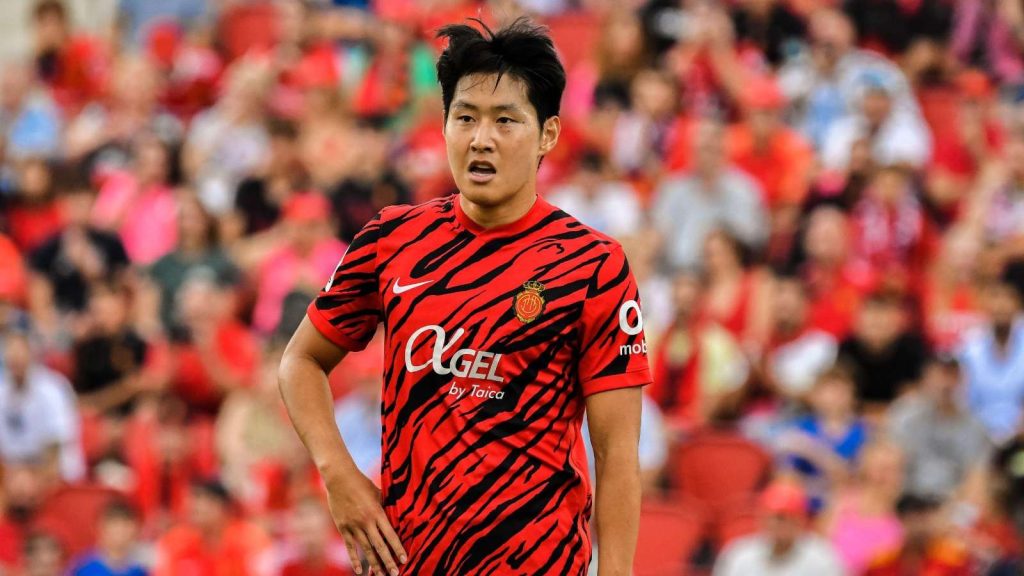 ПСЖ може да направи изненадващ трансфер