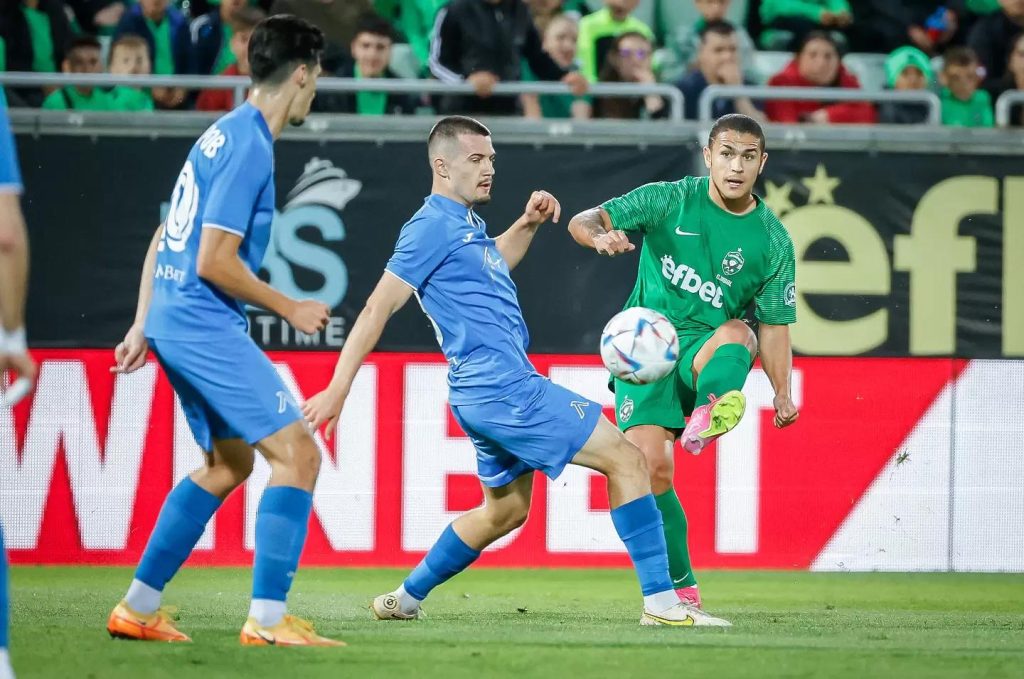 Левски поздрави Лудогорец за достигането до плейоф срещу Аякс