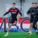 Ботев Пловдив привлича Янис Карабельов