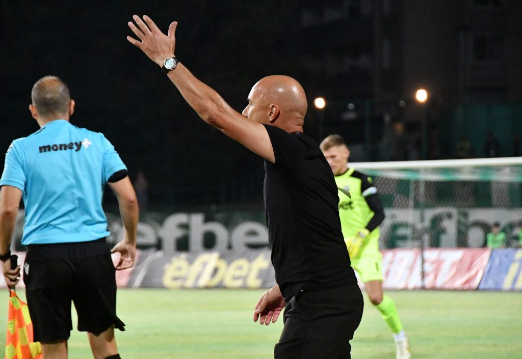 Как да върви футболът ни? Берое само с чужденци сред 11-те срещу Етър