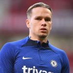 Почетино вярва в качествата на Мудрик