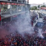 Хиляди се събраха да приветстват Анхел ди Мария обратно в Бенфика