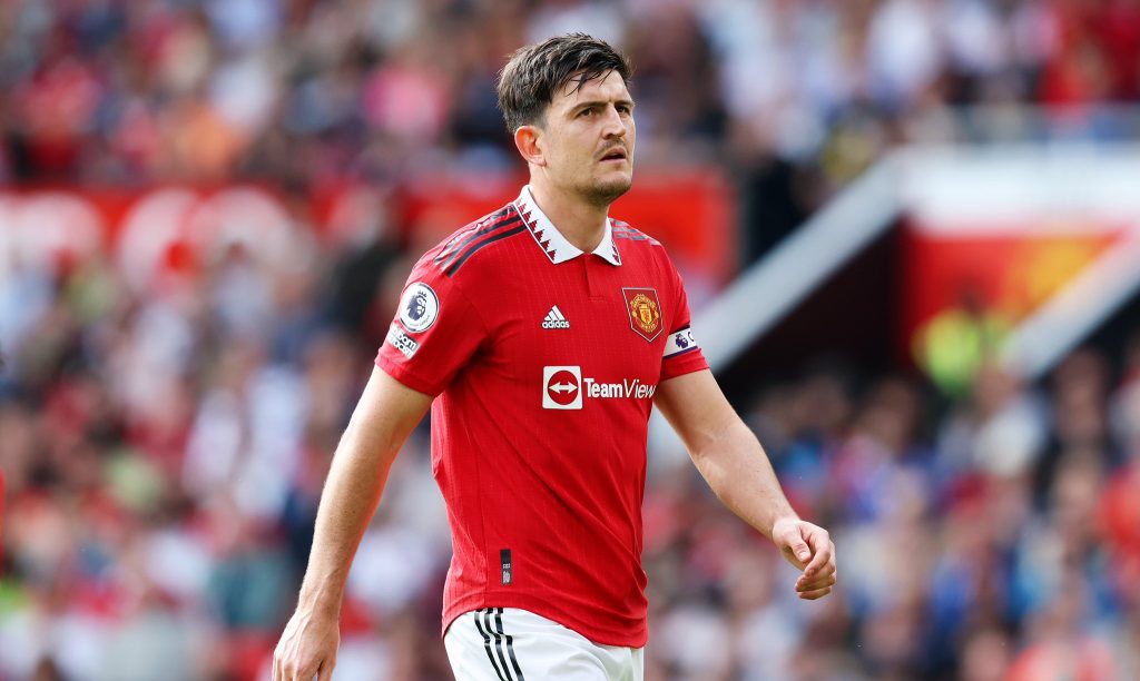 Манчестър Юнайтед постави цена на Магуайър