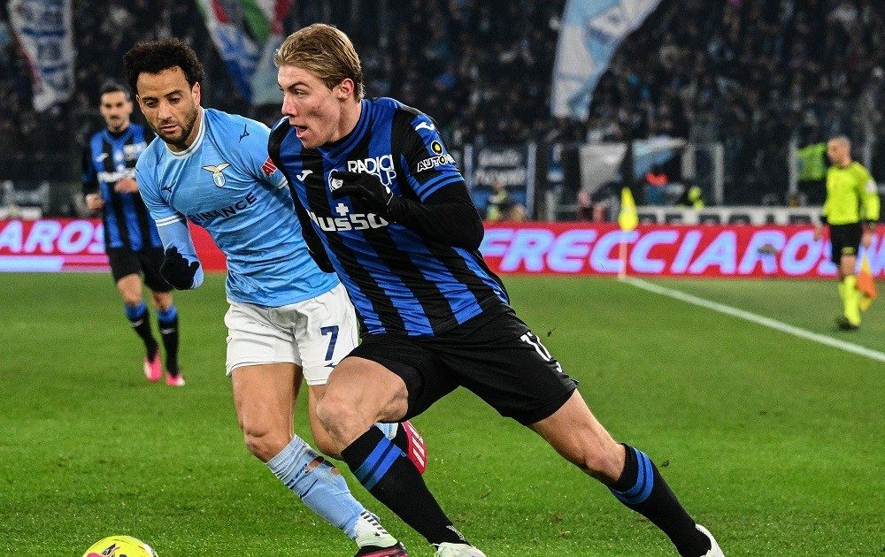 Манчестър Юнайтед предлага двама ненужни за Хьойлунд width=