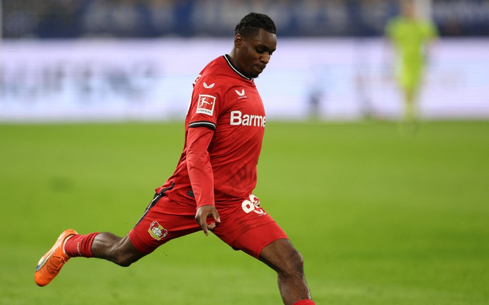 Арсенал започва преговори за защитник на Байер Леверкузен