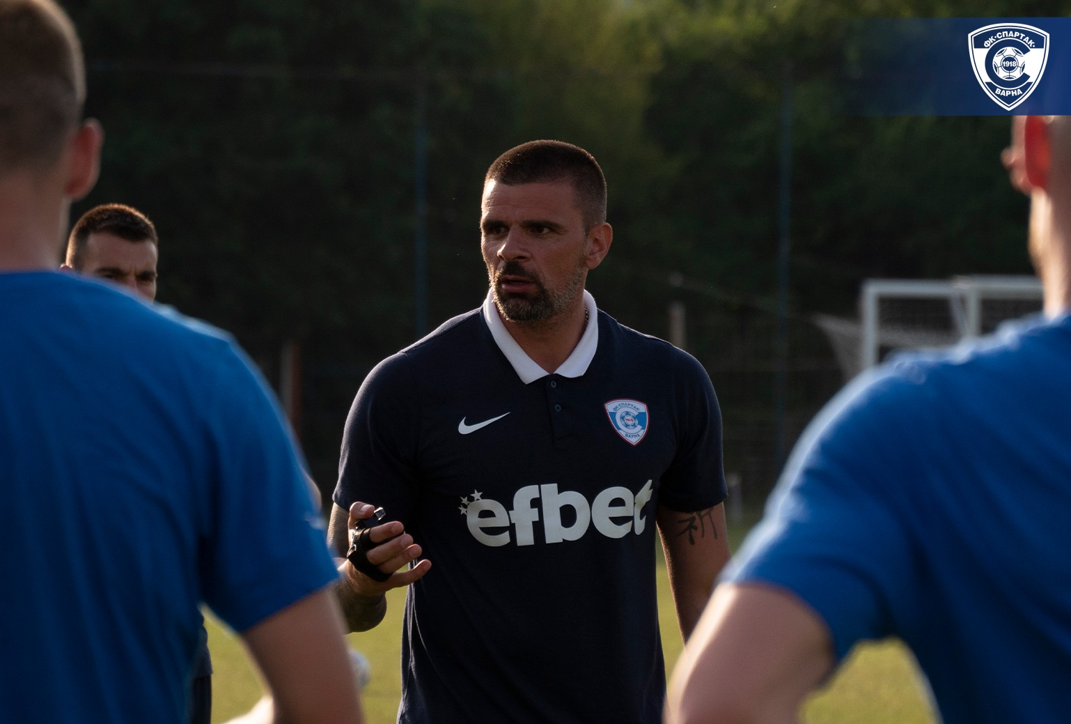 Вальо Илиев обяви групата на „соколите“ за мача със Спортист width=