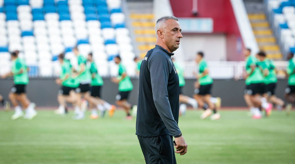 Спрягат Ивайло Петев да поеме тим от Румъния