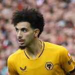 Ница настоява да привлече защитник на Уулвърхемптън