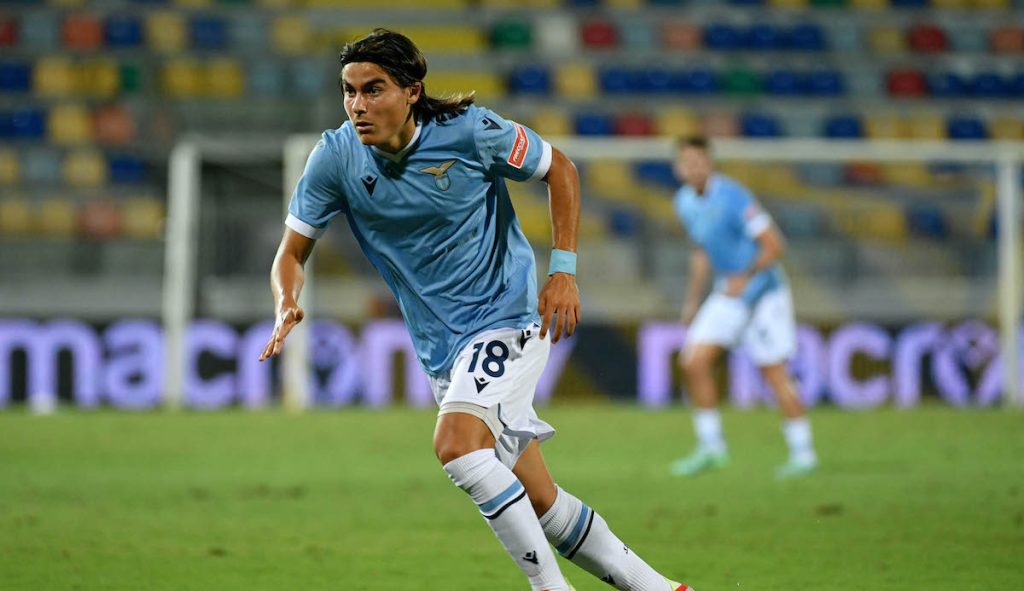 Милан се подсили с играч на пряк конкурент за Скудетото