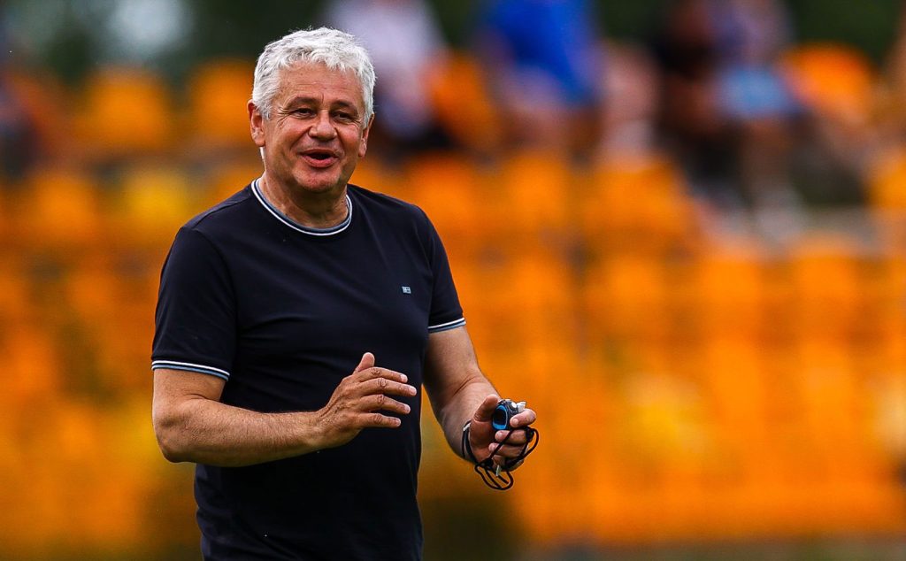 Клуб от efbet Лига остана без старши-треньор