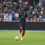 Байерн Мюнхен не се опитва да привлече Чуамени