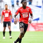 Челси постигна съгласие за полузащитник на Рен