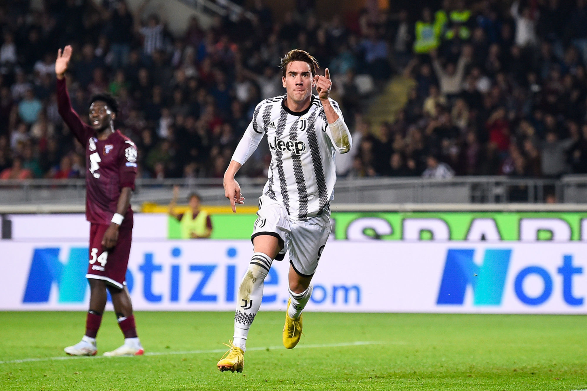 Заплатата на Влахович предизвиква напрежение в съблекалнята на Юве width=