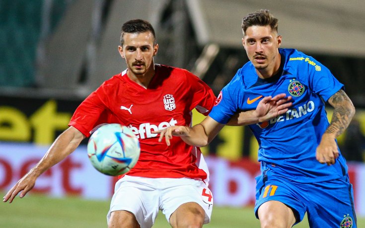 ЦСКА 1948 се бори мъжки, но отстъпи на ФКСБ