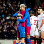 Барселона без ключов футболист в следващия един месец