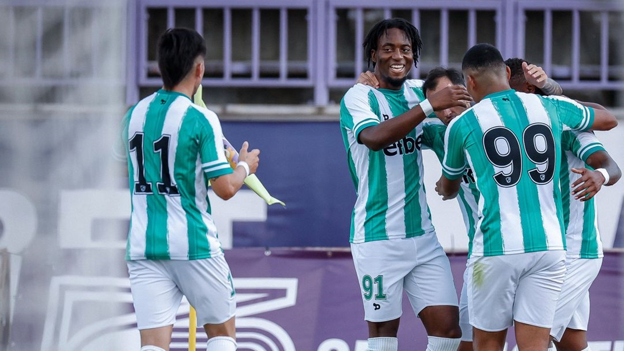 Берое ще се връща в топ 3 с победа над Славия