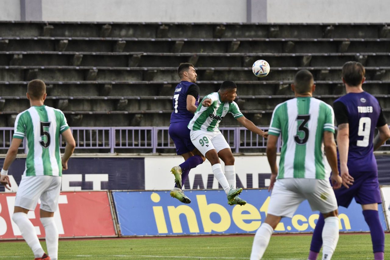 Берое ще премери сили с Етър в паузата през септември