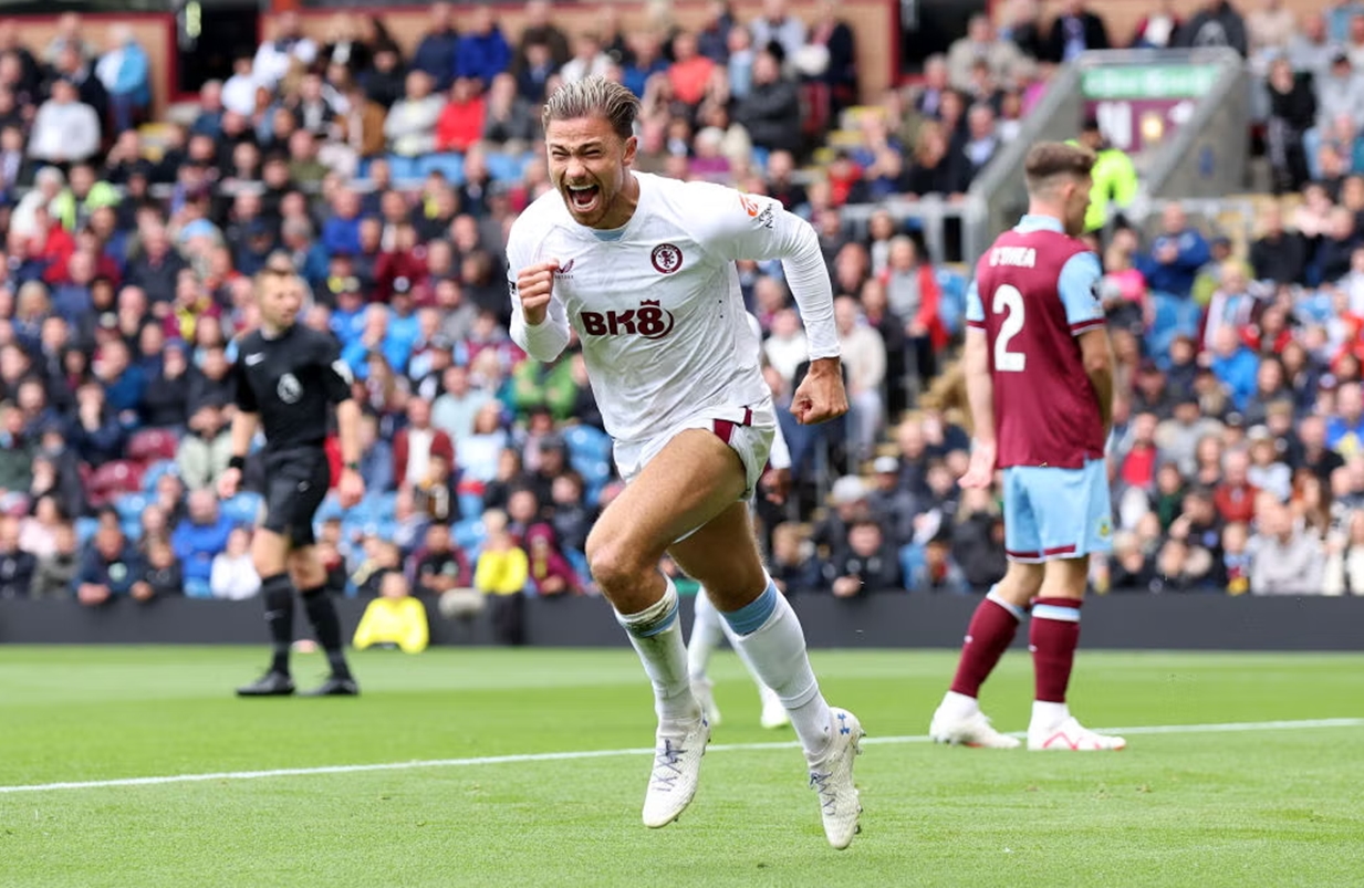 Бърнли с първа точка във Висшата лига
