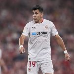 Астън Вила се насочва към световен шампион