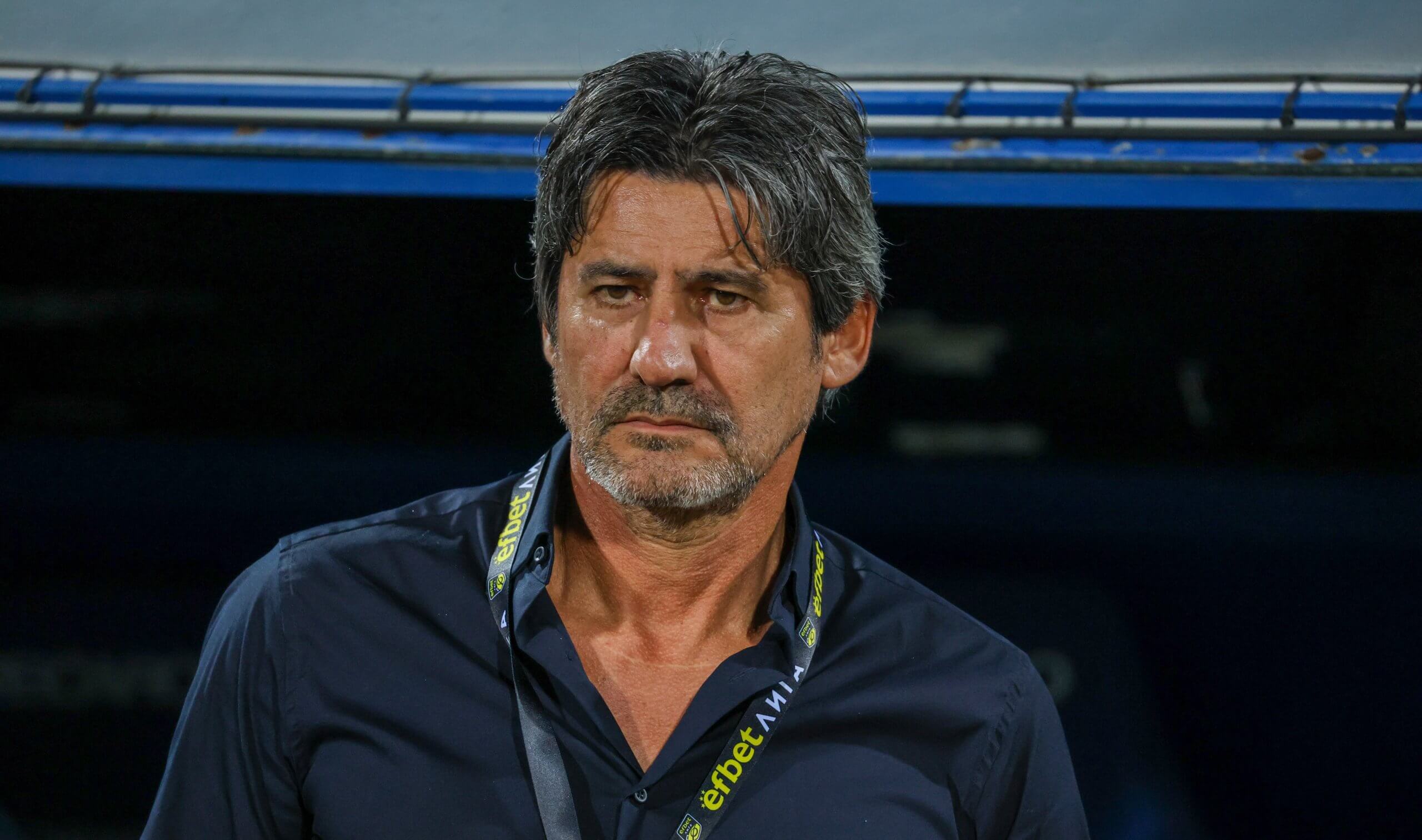 Треньорът на Левски: Нямам забележки към играчите width=