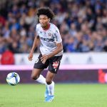 Арсенал влиза в ожесточена битка за Кефрен Тюрам