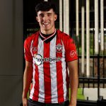 Нюкасъл си осигури услугите на защитник на Саутхемптън