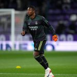 Давид Алаба смята да играе още дълго за Реал Мадрид