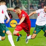 Стартовите състави на Черна гора и България