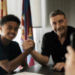 Барселона сключи договор със син на своя легенда