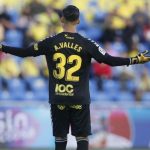 Барселона с изненадващ интерес към вратар на Лас Палмас