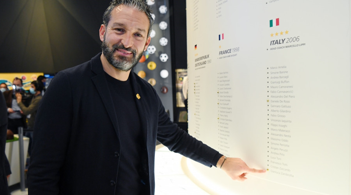 Дзамброта назова ключовите играчи за Милан и Ювентус преди дербито