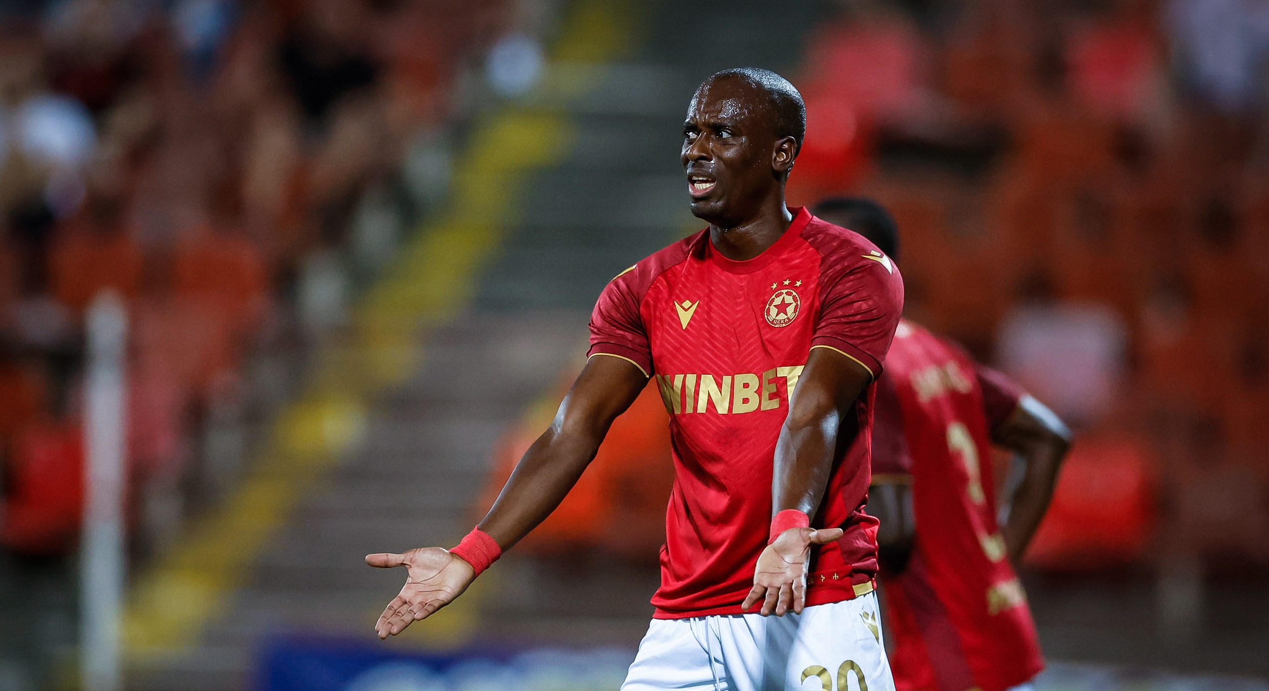 Асприля: Целта ми е да вдигна титлата с ЦСКА width=