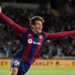 Барселона сключва дългосрочен договор с Марк Гиу