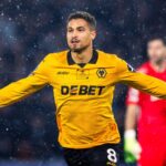 Челси, Ливърпул и Ман Юнайтед водят преговори за Жоао Гомеш