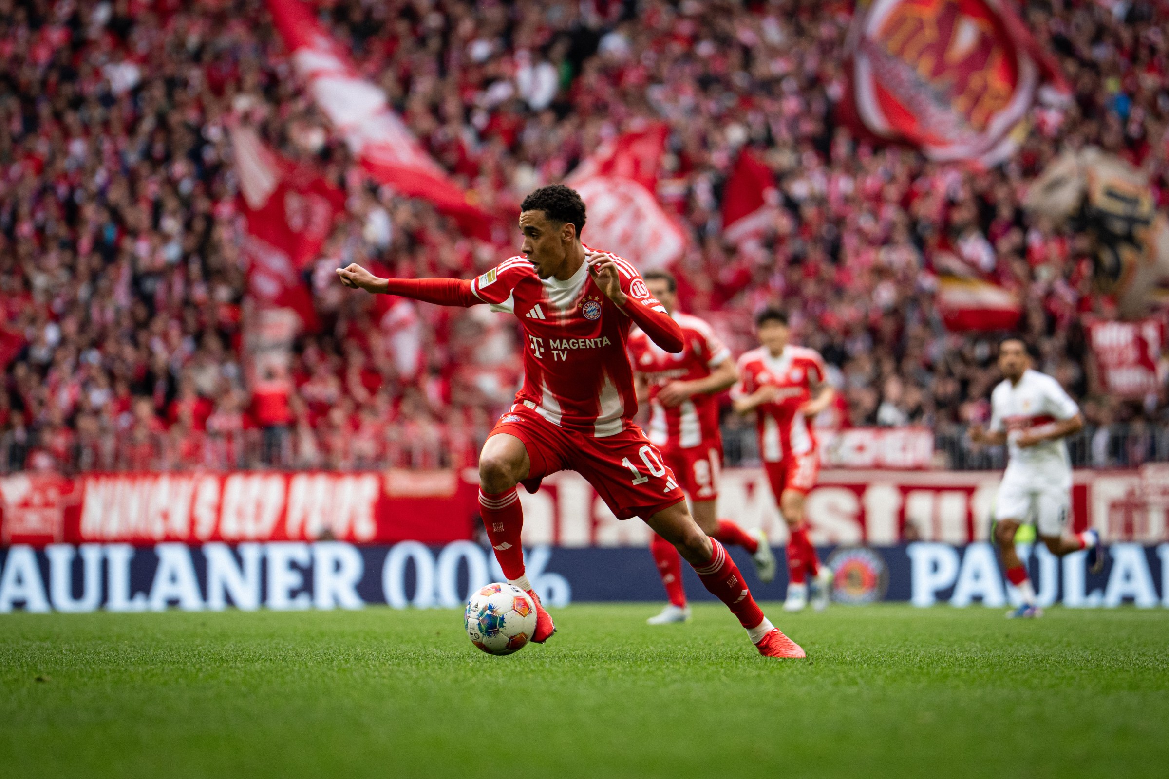 Байерн Мюнхен ще преследва финал за Купата и требъл през този сезон width=