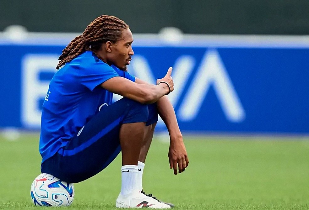 Джед Спенс започва пълноценни тренировки с Интер след контузия width=