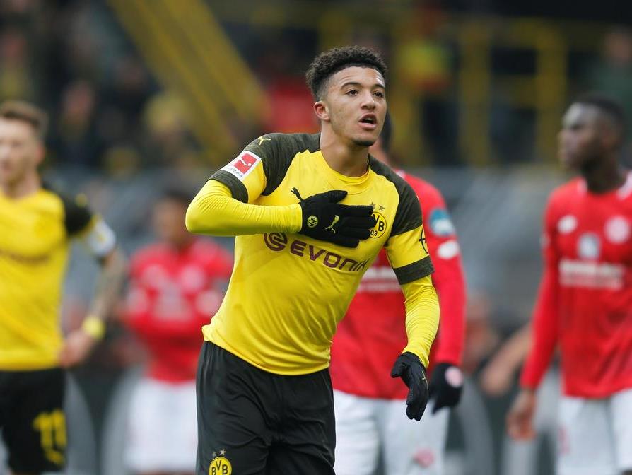 Юнайтед търси алтернативи на Санчо