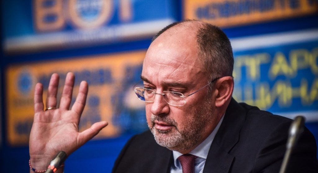 На нож! Михайлов изгони Петър Величков от Изпълкома на БФС!